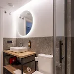 Апарт-отель Be10 Suites,