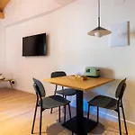 Be10 Suites, Бермео