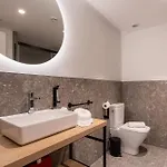 Апарт-отель Be10 Suites,