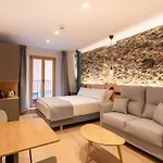 Be10 Suites, Апарт-отель