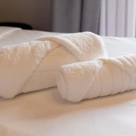 Be10 Suites, 公寓式酒店 3*