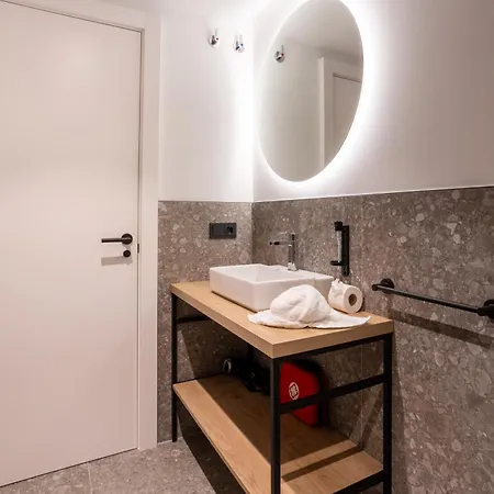 公寓式酒店 Be10 Suites, 3*