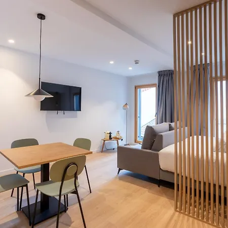 Be10 Suites, * Bermeo