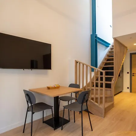 Apart Otel Be10 Suites,