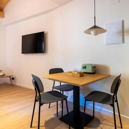 Be10 Suites, Bermeo
