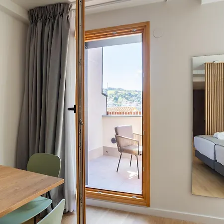 Be10 Suites, Apart-hotel *