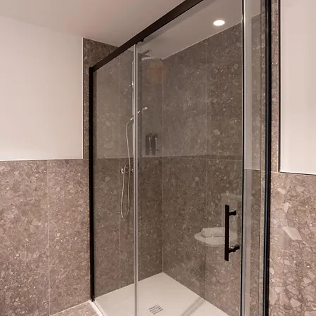 Be10 Suites, 公寓式酒店